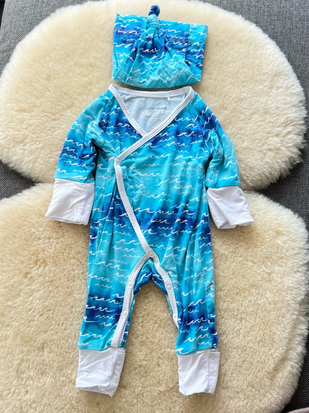 Coco Moon Hawaii NB Romper and hat